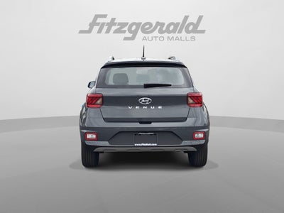 2026 Hyundai VENUE SEL W/Two-Tone Roof