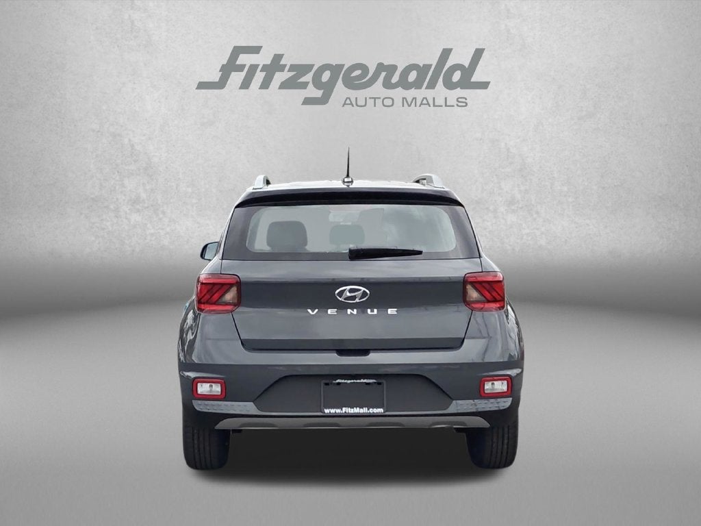 2026 Hyundai VENUE SEL W/Two-Tone Roof