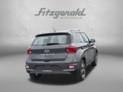 2026 Hyundai VENUE SEL W/Two-Tone Roof