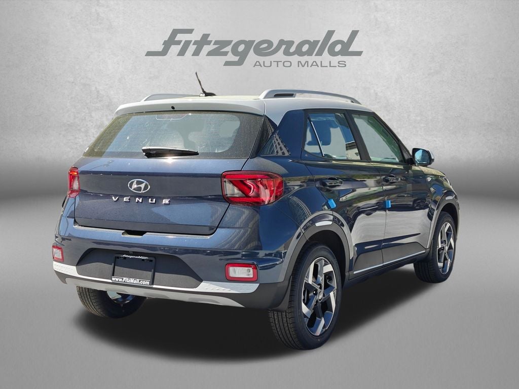 2026 Hyundai VENUE SEL W/Two-Tone Roof