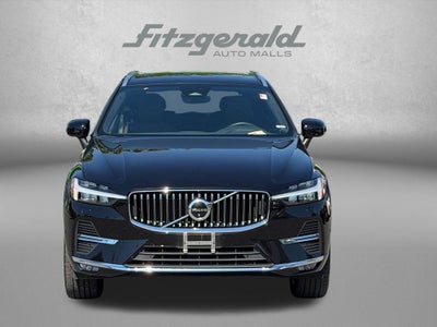 2023 Volvo XC60 B5 Plus Bright Theme