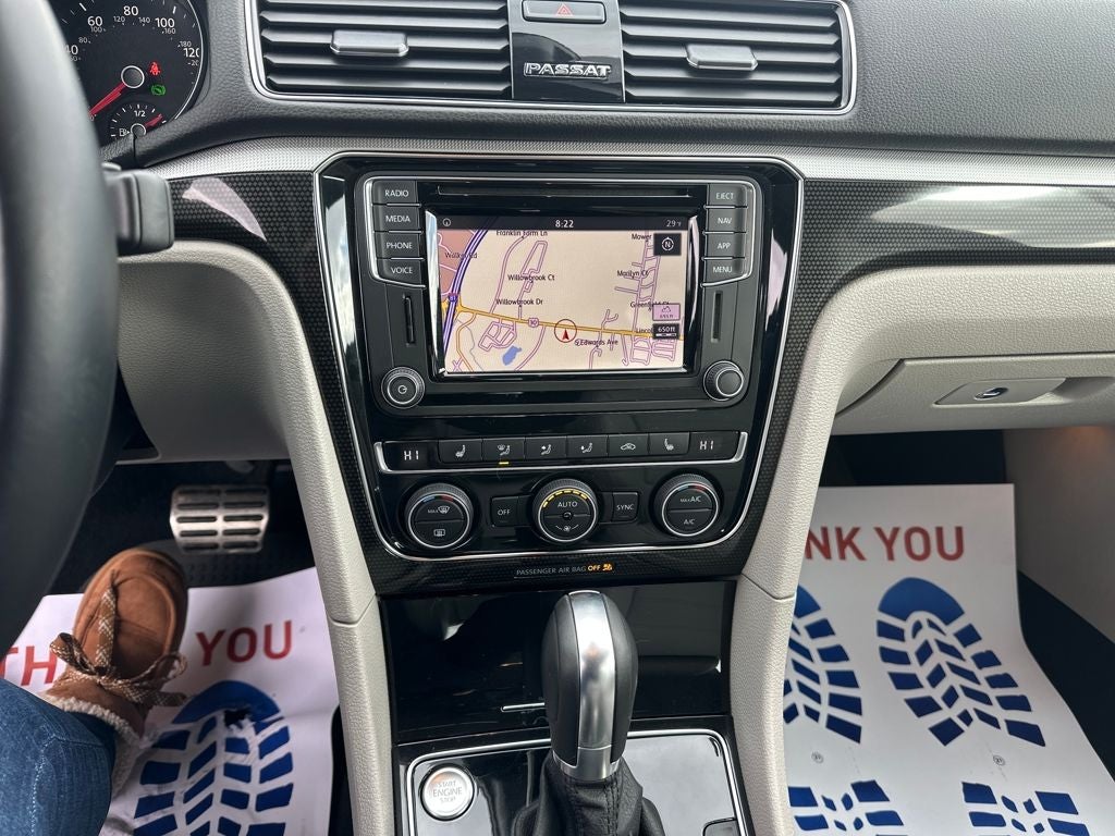 2019 Volkswagen Passat 2.0T SE R-Line