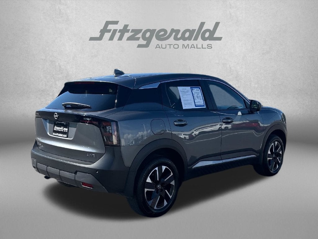 2025 Nissan Kicks MPV SV