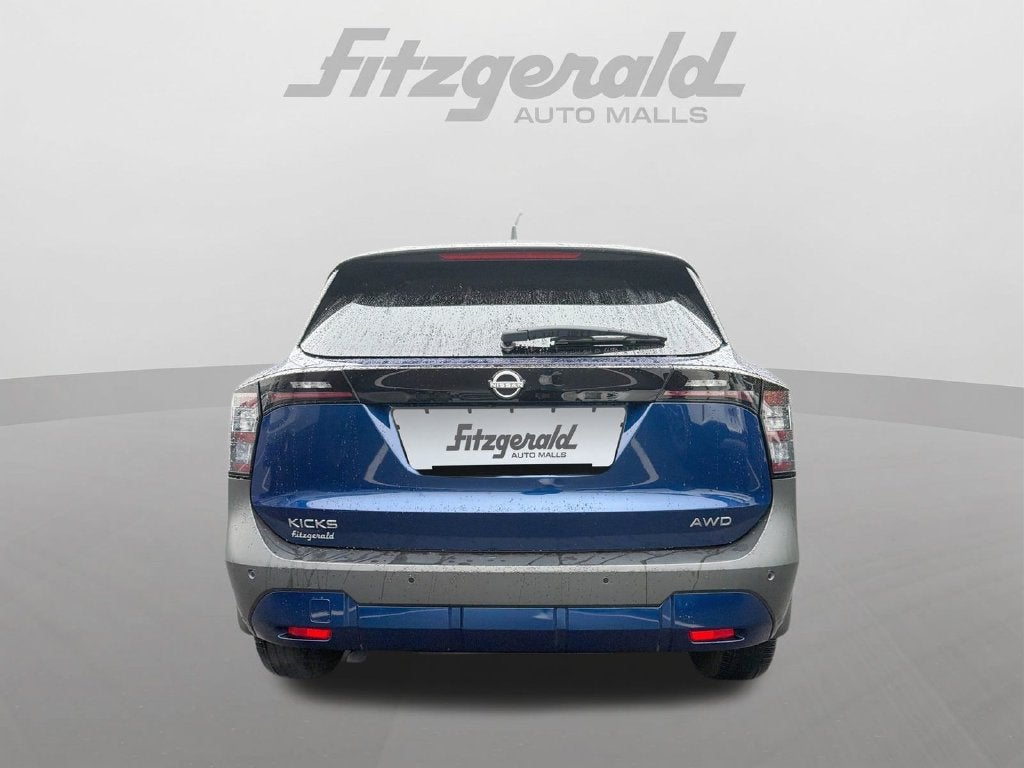 2025 Nissan Kicks MPV SV