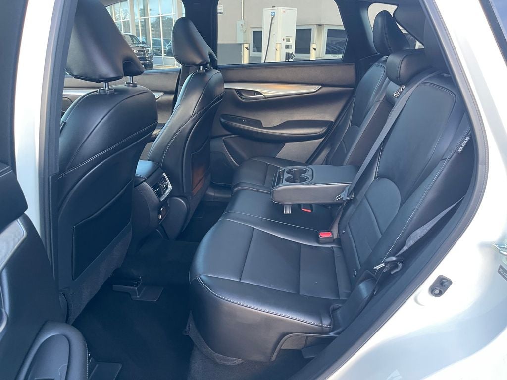 2021 INFINITI QX50 LUXE