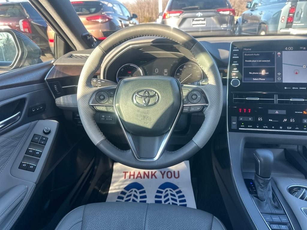 2022 Toyota Avalon Hybrid Limited