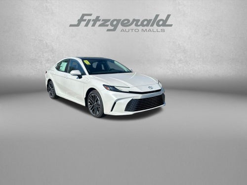 2026 Toyota CAMRY XLE