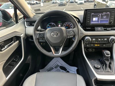 2021 Toyota RAV4 HYBRID XLE Premium