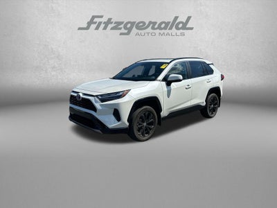 2022 Toyota RAV4 Hybrid SE