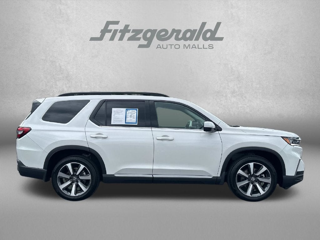 2025 Honda Pilot Touring