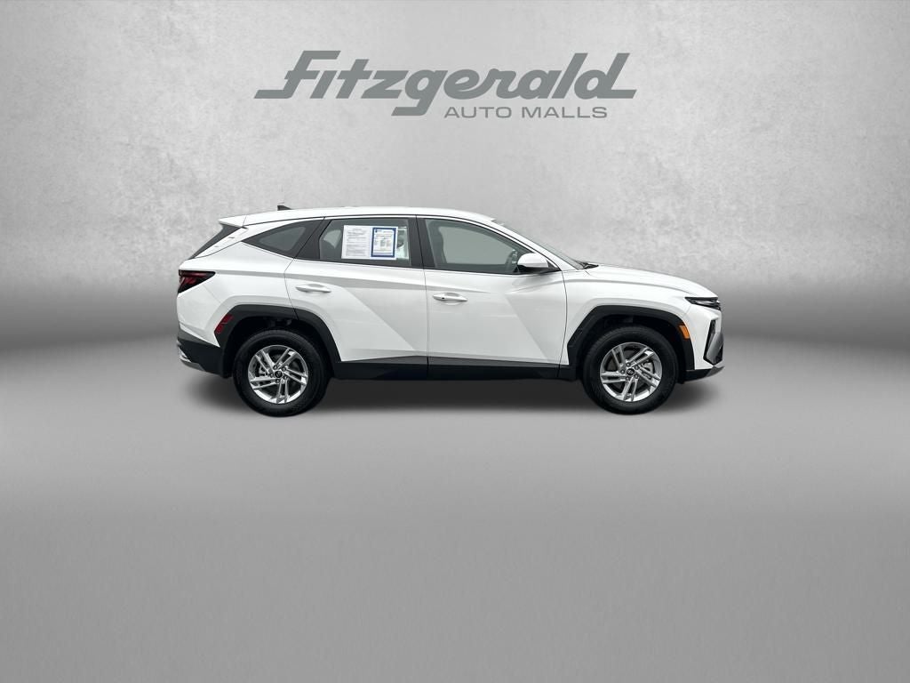 2025 Hyundai TUCSON SE