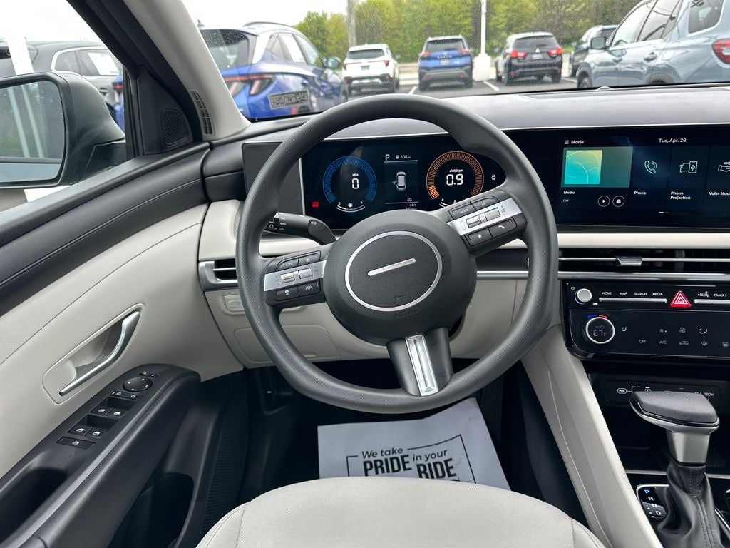 2025 Hyundai TUCSON SEL