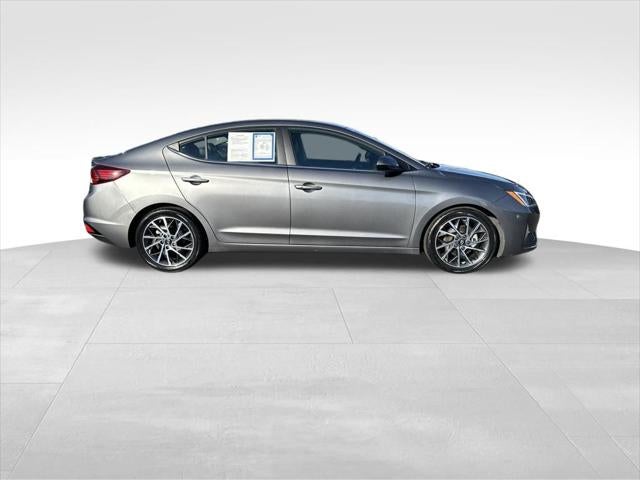 2019 Hyundai ELANTRA Limited