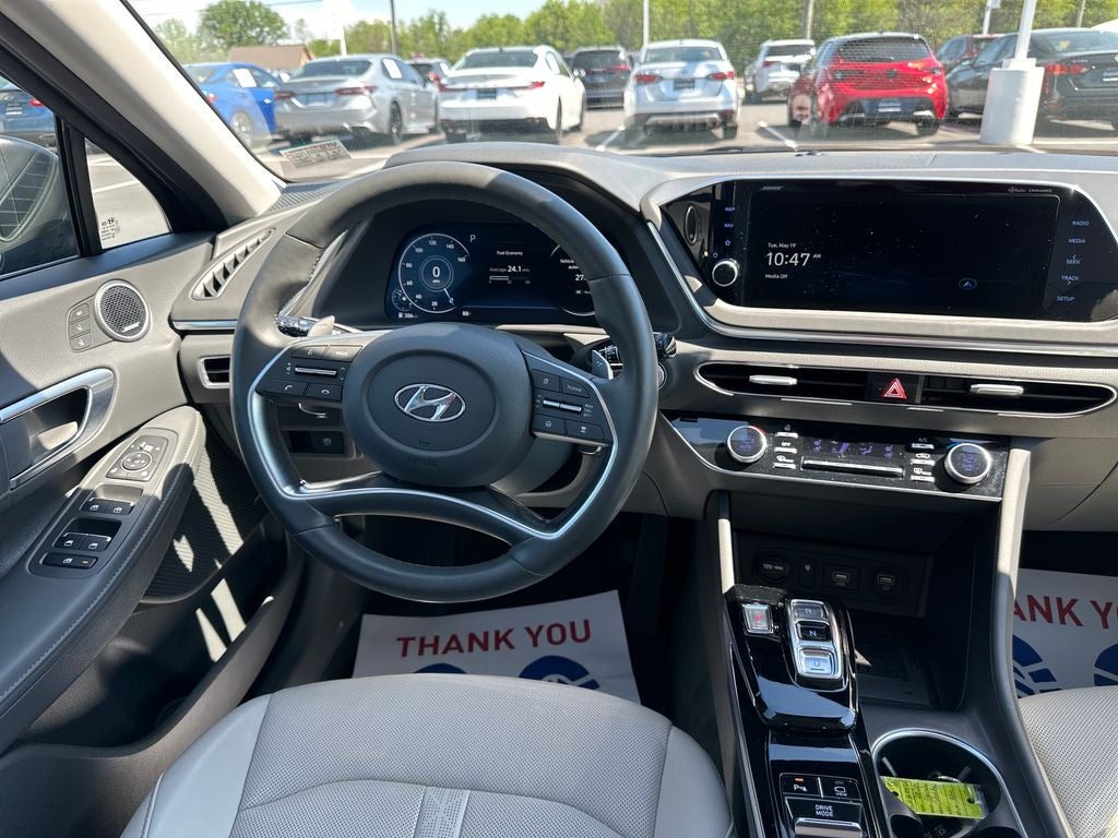 2020 Hyundai SONATA Limited