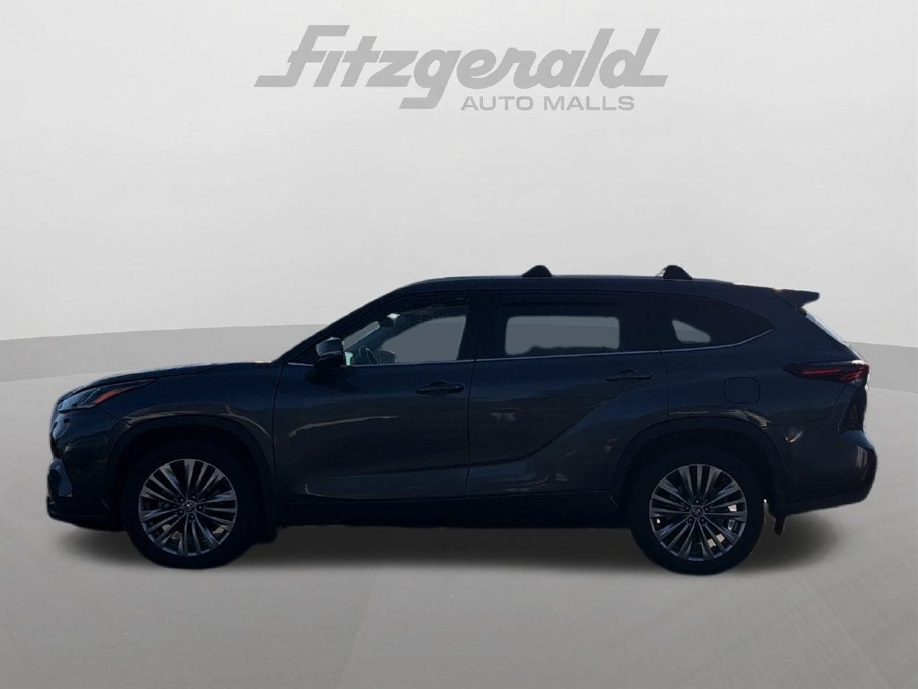 2024 Toyota Highlander Platinum