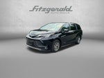 2025 Toyota Sienna XLE 8 Passenger