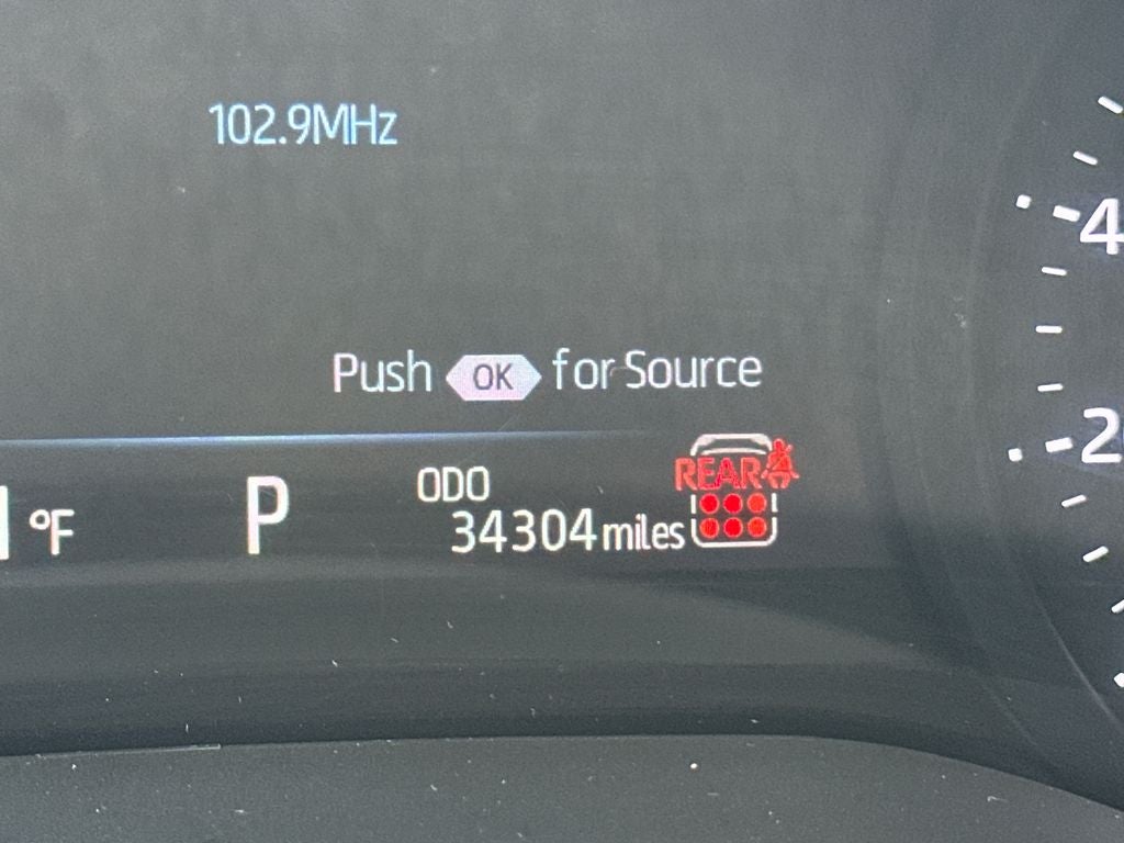 2025 Toyota Sienna XLE 8 Passenger
