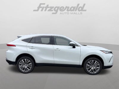2023 Toyota Venza XLE