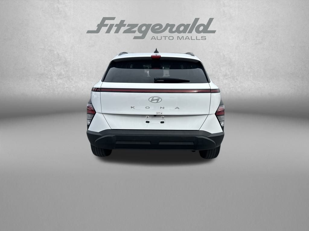 2025 Hyundai KONA SEL