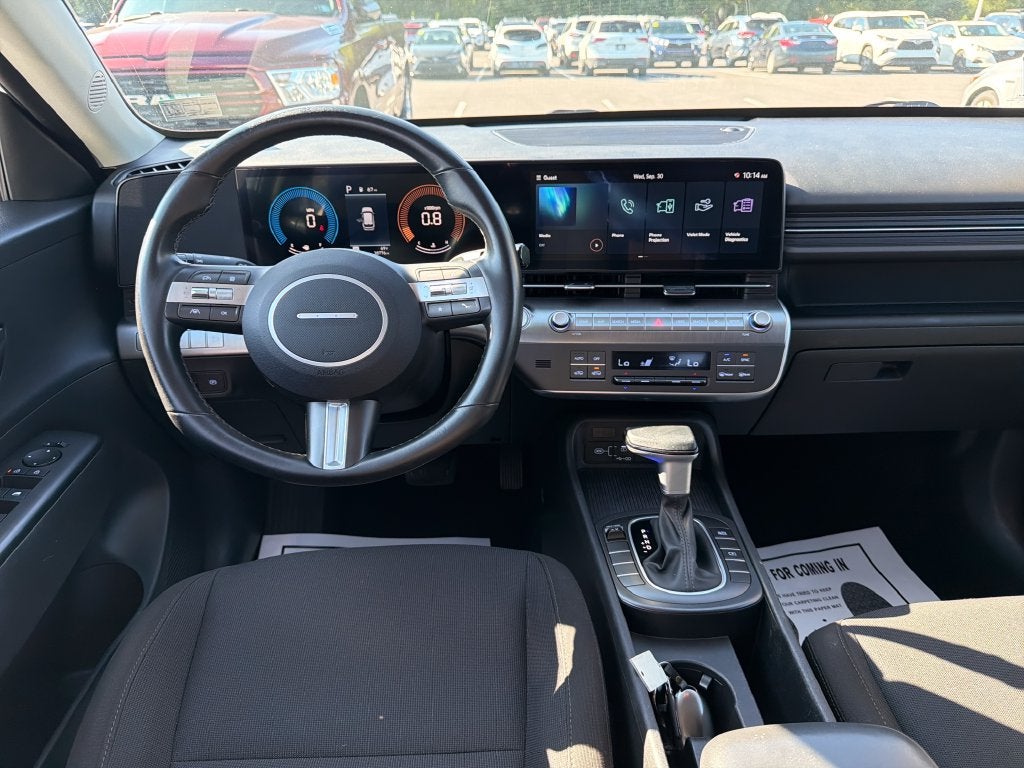 2025 Hyundai KONA SEL