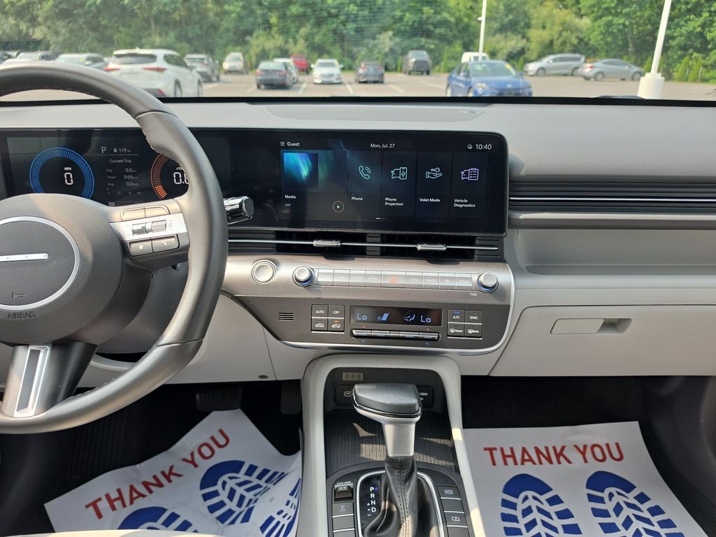 2025 Hyundai KONA SEL