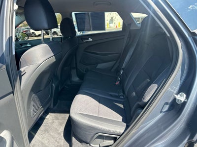 2020 Hyundai TUCSON SE
