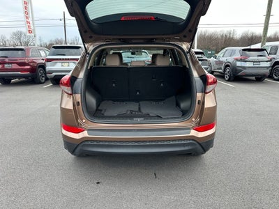 2016 Hyundai TUCSON SE