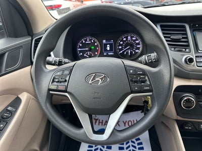 2016 Hyundai TUCSON SE