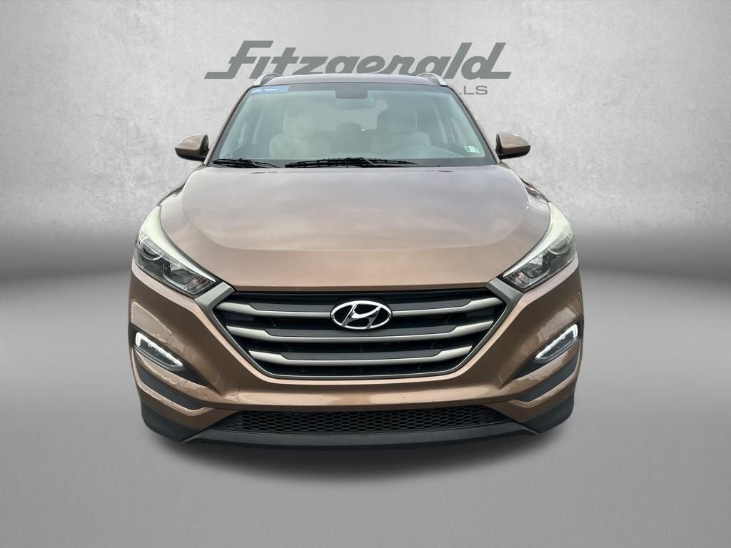2016 Hyundai TUCSON SE