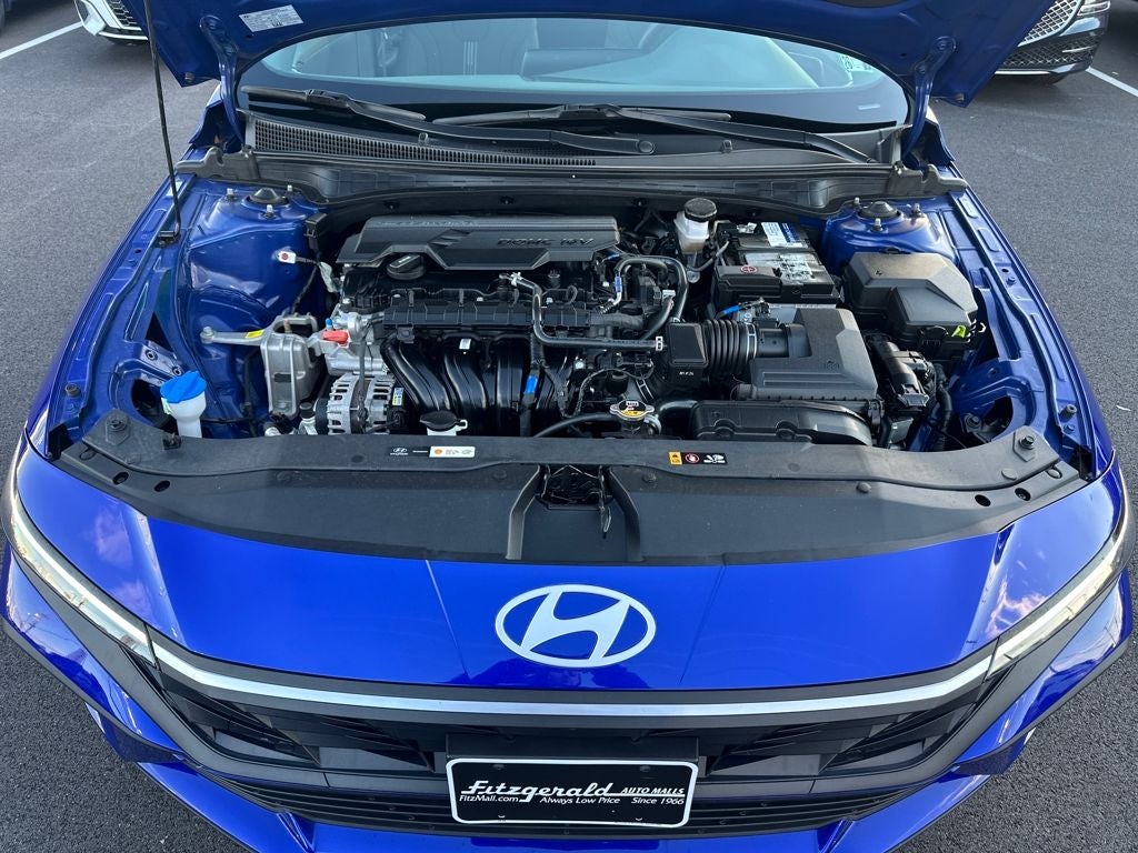 2024 Hyundai ELANTRA SEL
