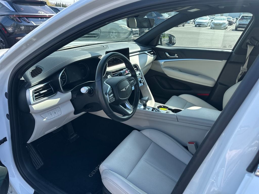2025 Genesis G70 2.5T
