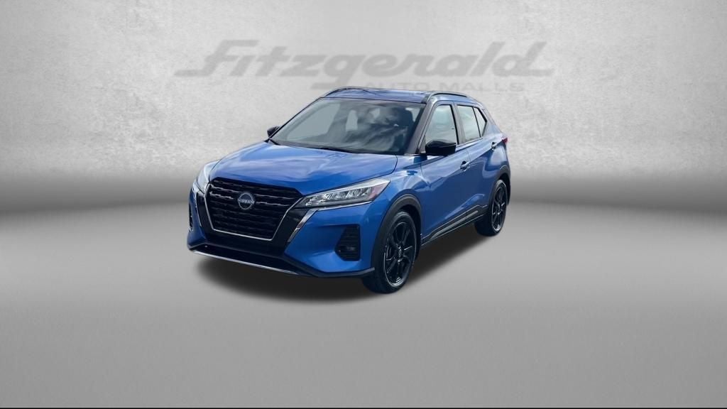 2023 Nissan Kicks SR