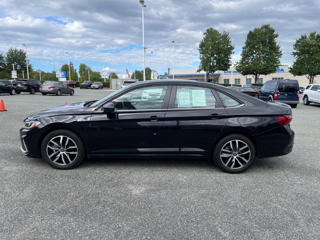 2025 Volkswagen Jetta 1.5T SE