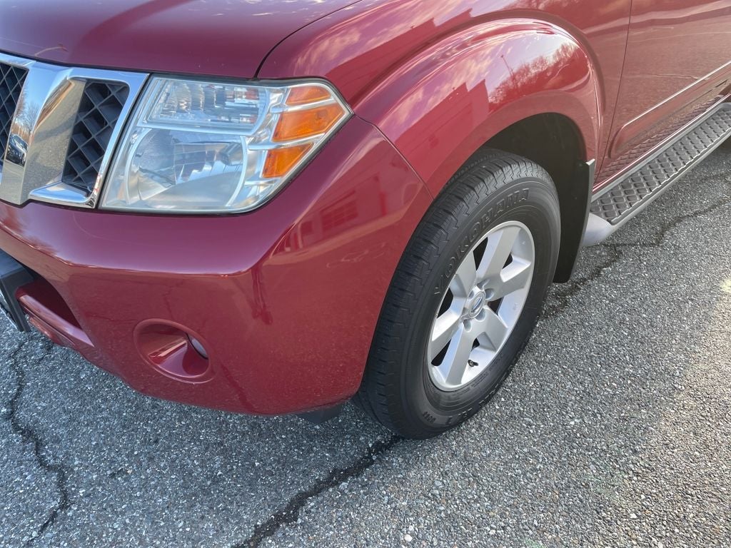 2011 Nissan Pathfinder SV