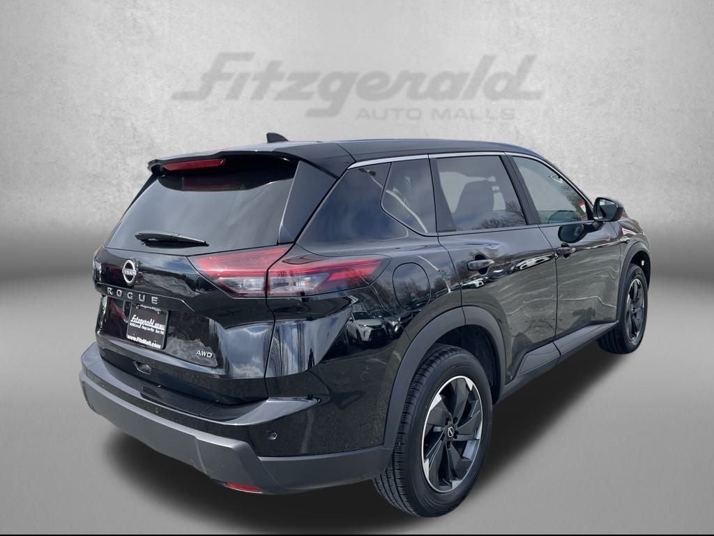 2025 Nissan Rogue SV