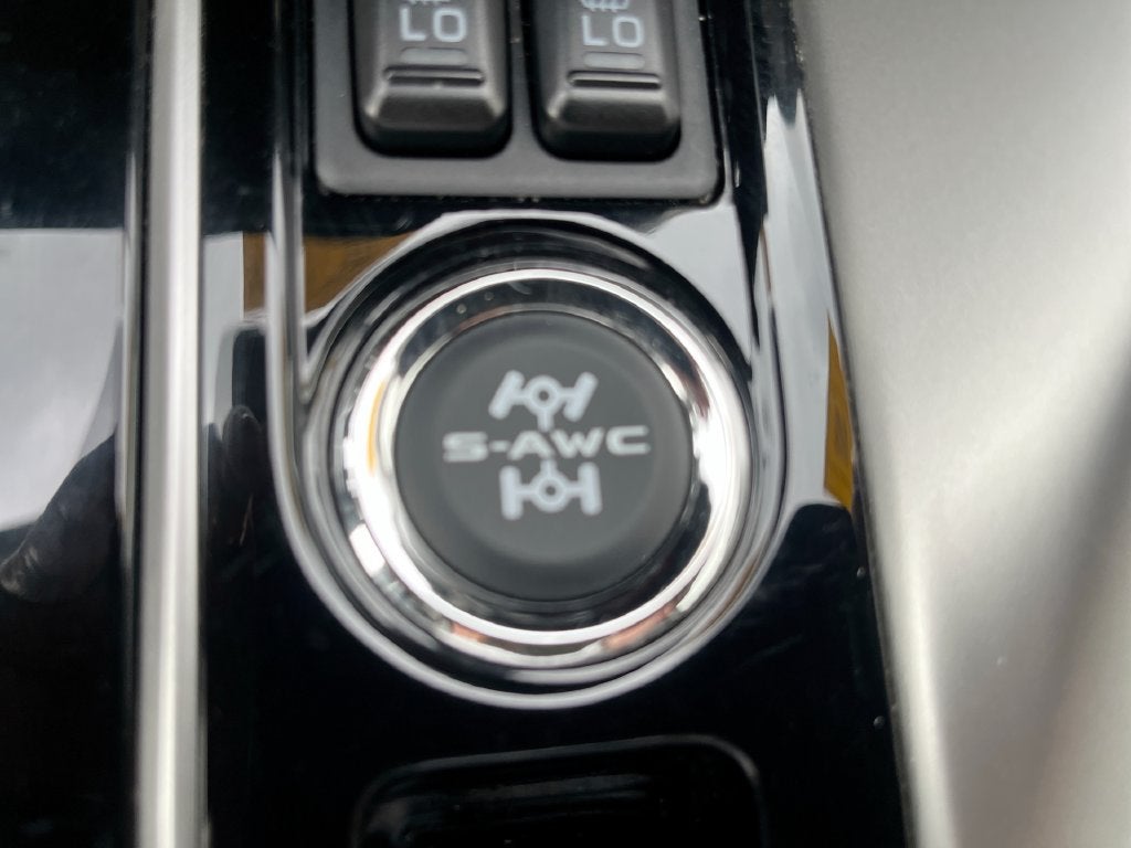 2026 Mitsubishi Eclipse Cross SE