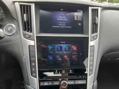 2022 INFINITI Q50 LUXE