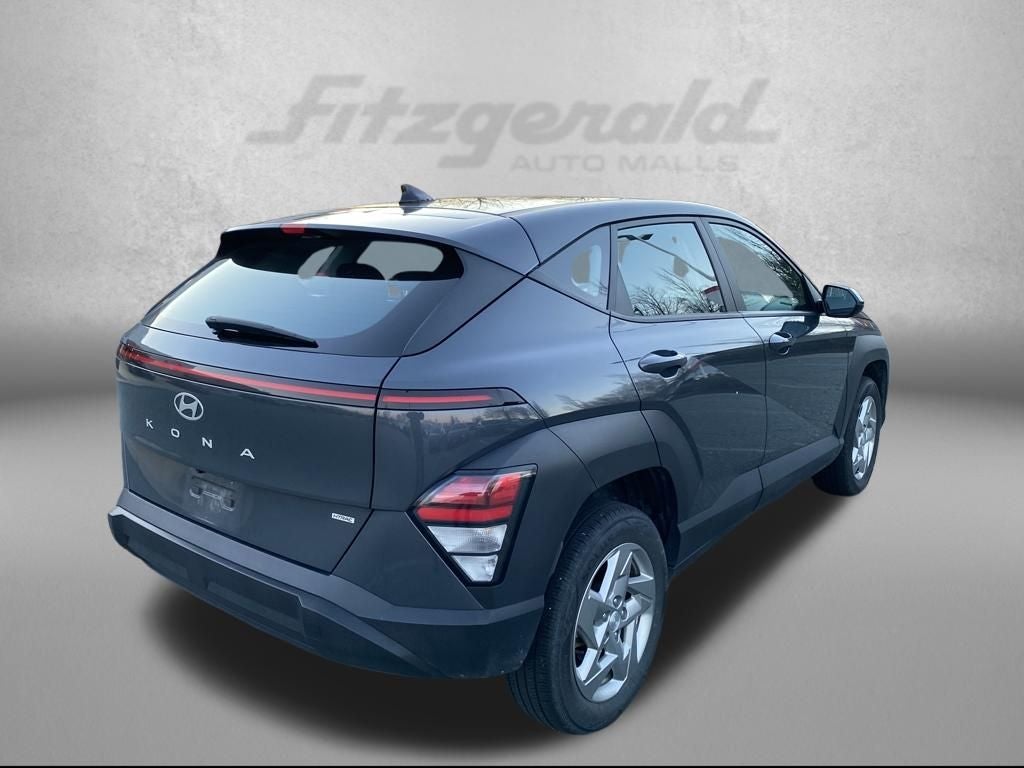 2024 Hyundai KONA SE