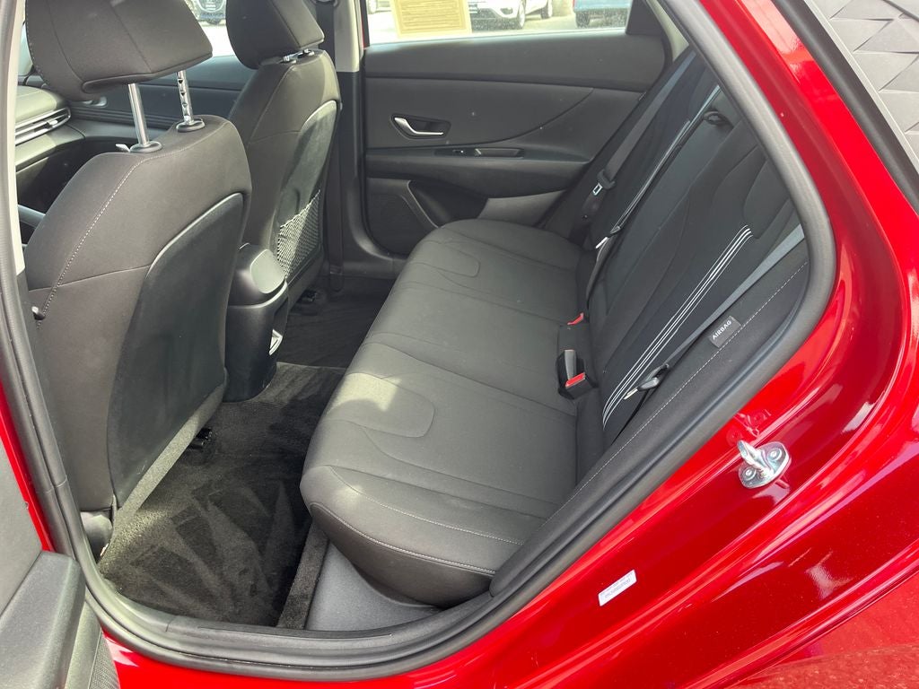 2025 Hyundai ELANTRA SEL Convenience