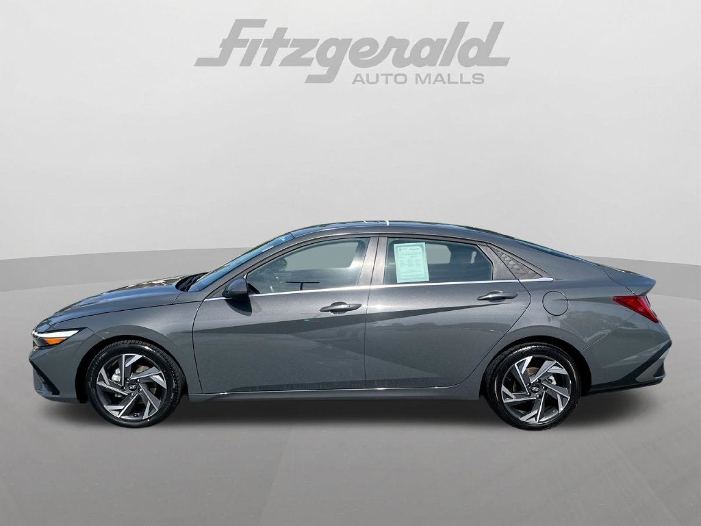 2025 Hyundai ELANTRA SEL Convenience