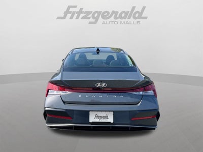 2025 Hyundai ELANTRA SEL Convenience