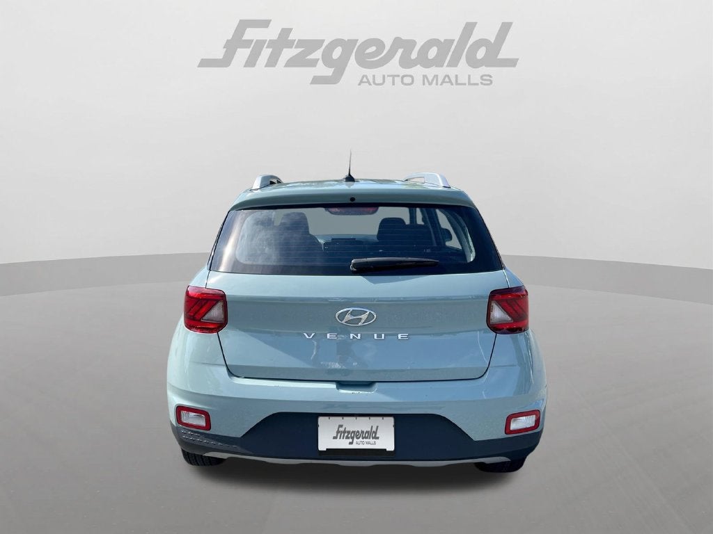 2025 Hyundai VENUE SEL