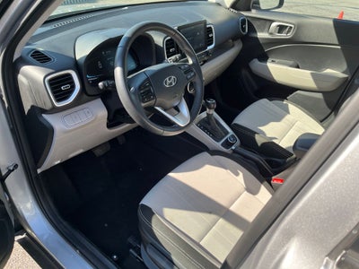 2025 Hyundai VENUE SEL