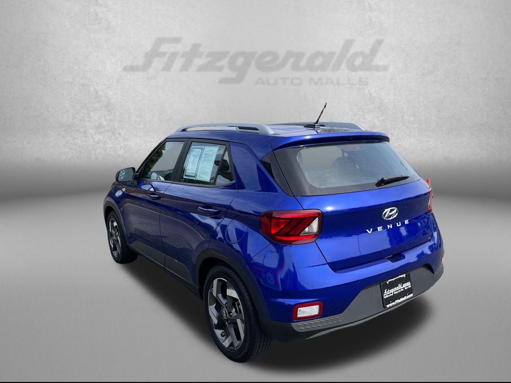 2025 Hyundai VENUE SEL