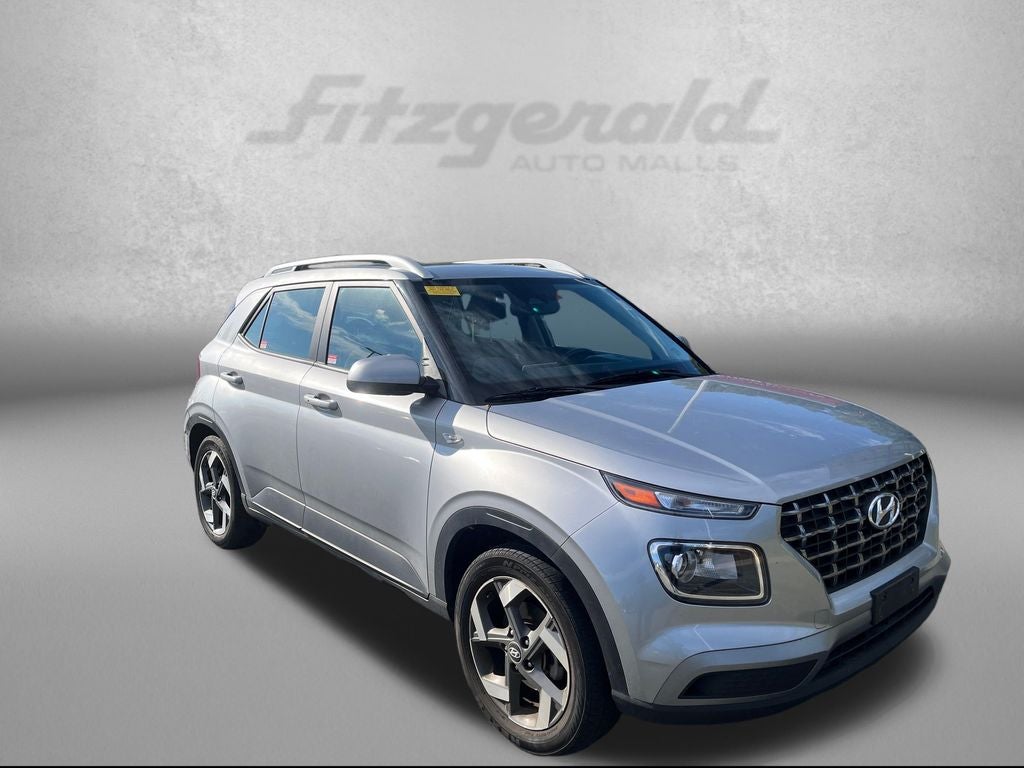 2024 Hyundai VENUE SEL