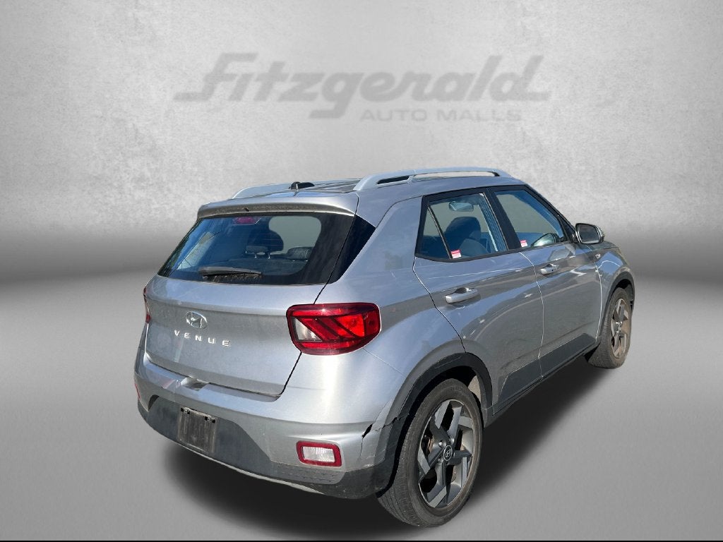 2024 Hyundai VENUE SEL