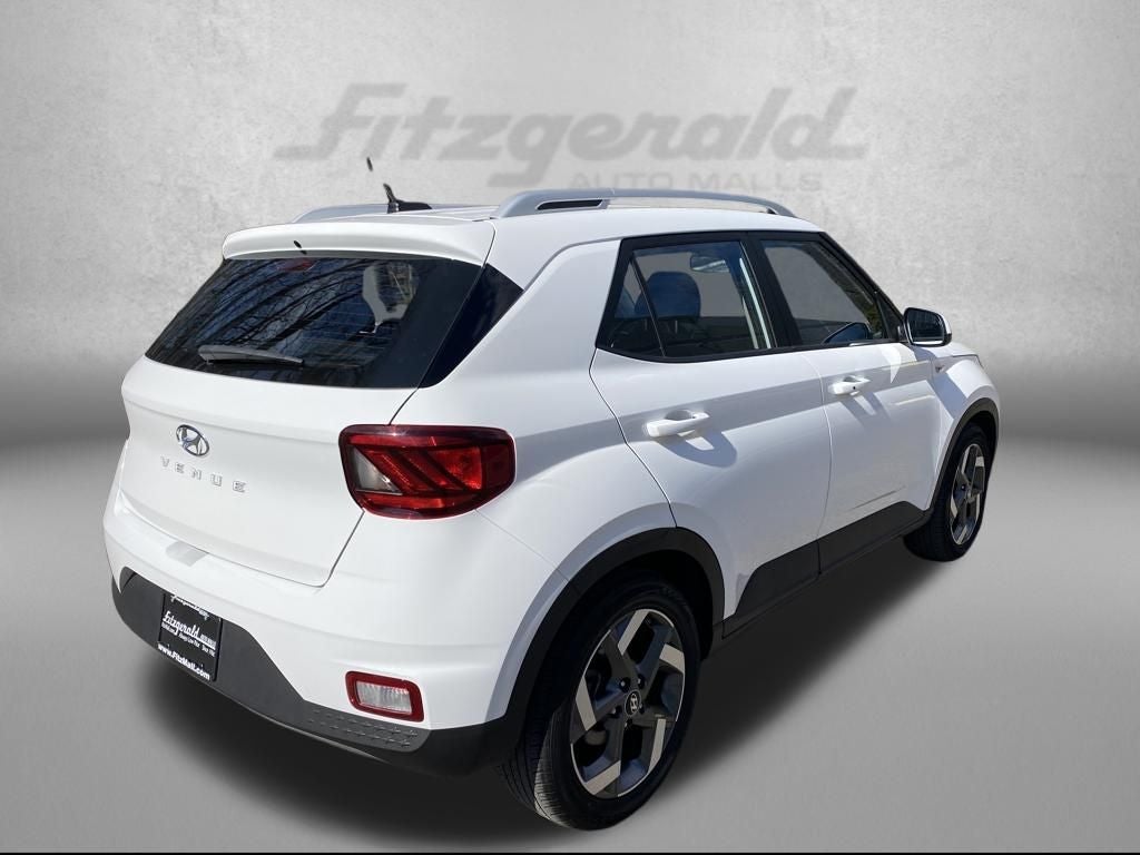 2025 Hyundai VENUE SEL