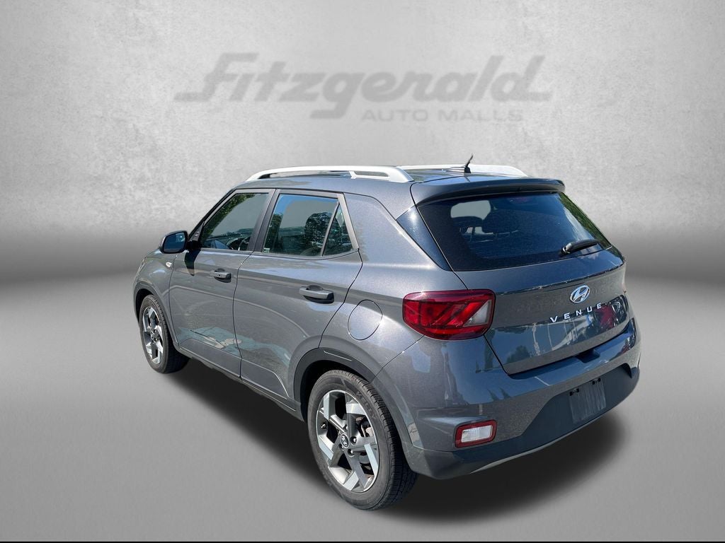 2025 Hyundai VENUE SEL