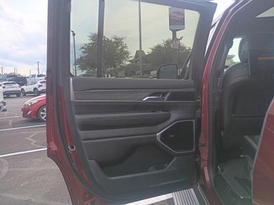 2022 Jeep Wagoneer Series III 4x4