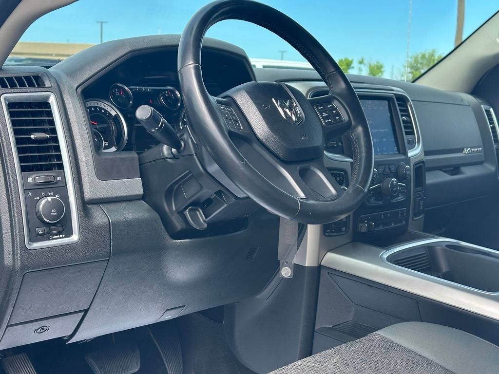 2018 RAM 1500 Big Horn Crew Cab 4x4 5'7' Box